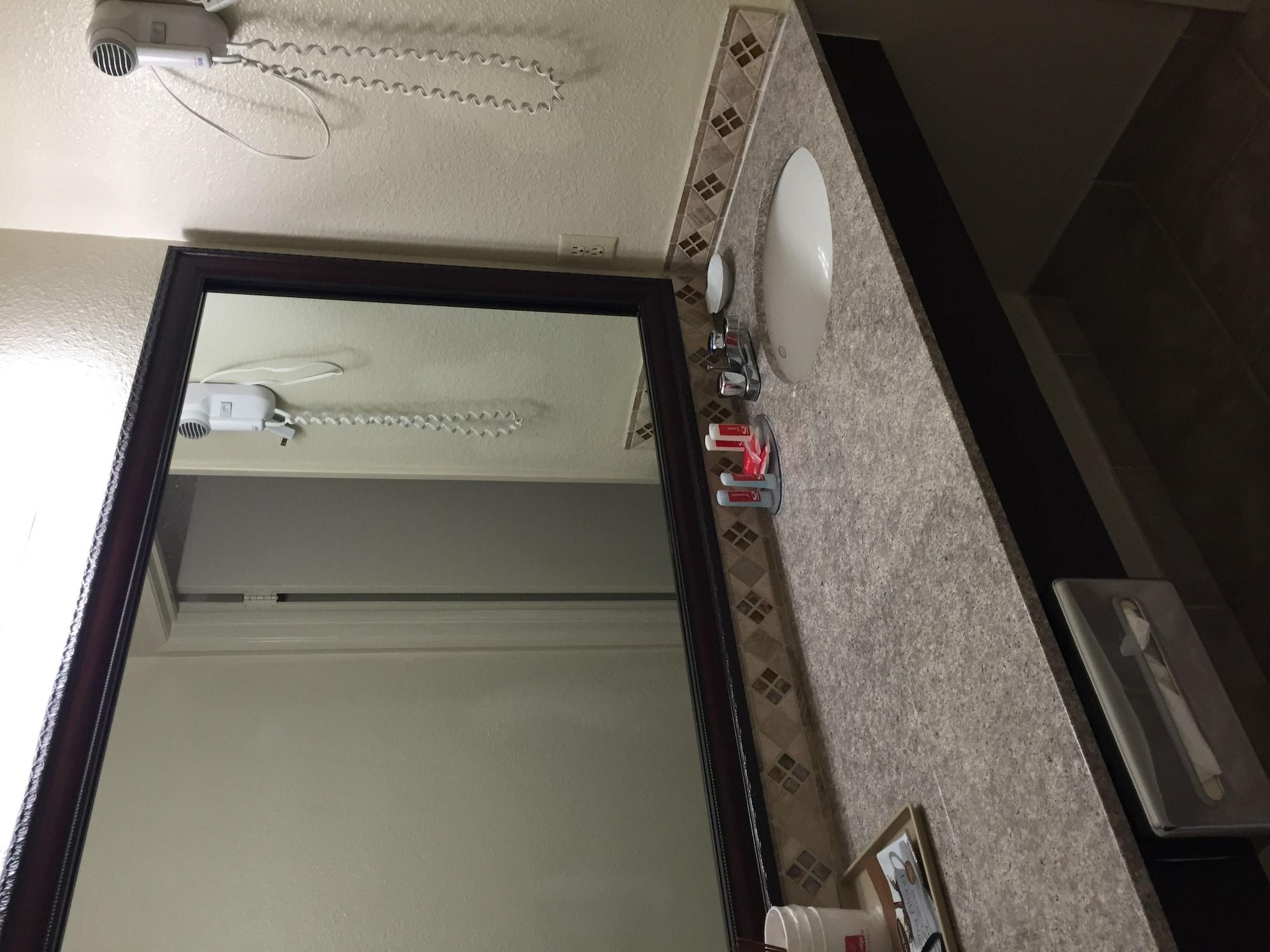 Days Inn By Wyndham Ridgecrest Near China Lake Naval Station מראה חיצוני תמונה