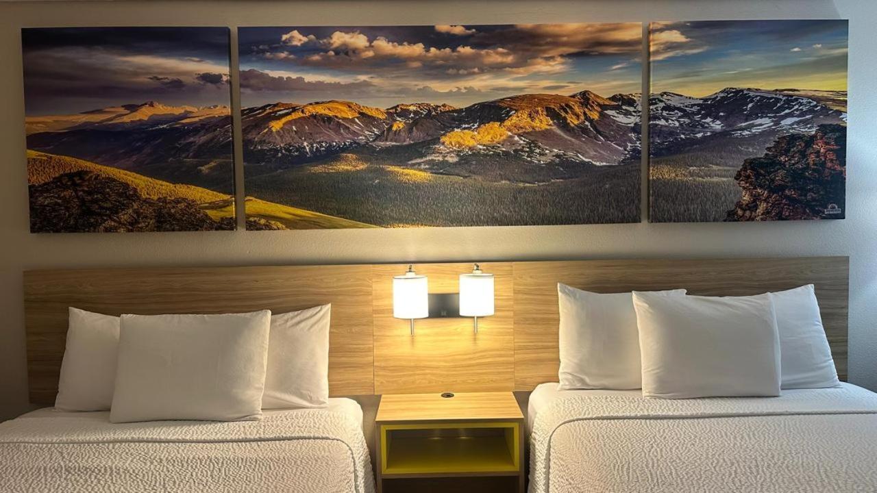 Days Inn By Wyndham Ridgecrest Near China Lake Naval Station מראה חיצוני תמונה
